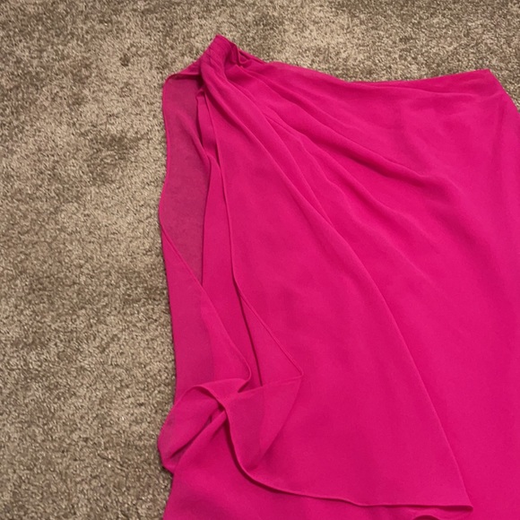 One shoulder Hot pink Dress - Picture 3 of 8